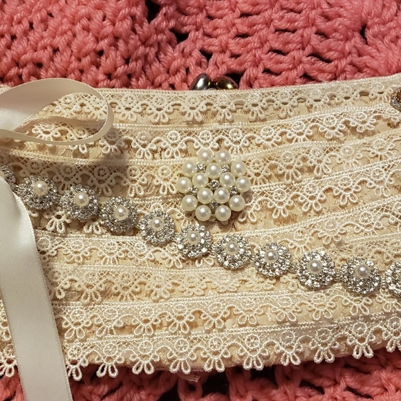 Woman vintage boho purse. Beach with embellishments - Picture 3 of 3